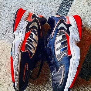 Adidas 🐦‍⬛ 2000 RARE! DOPE!